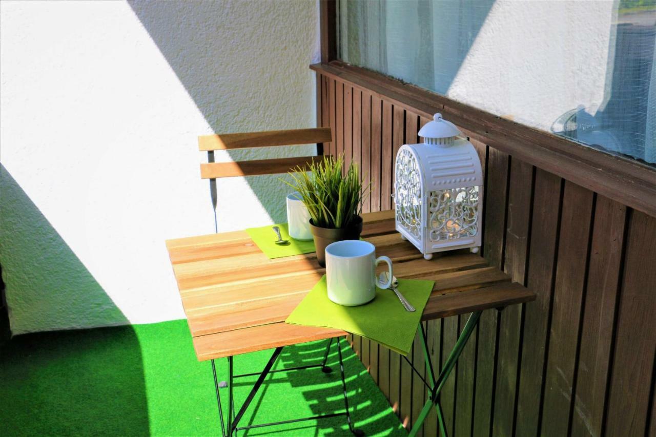 Green Wall Apartment Kaprun Exterior photo