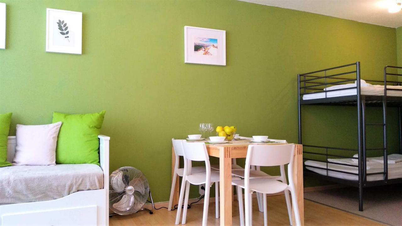 Green Wall Apartment Kaprun Exterior photo